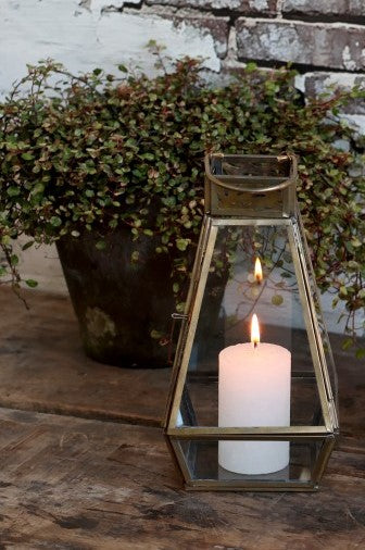 Small Hurricane Lantern with Decorative Edging